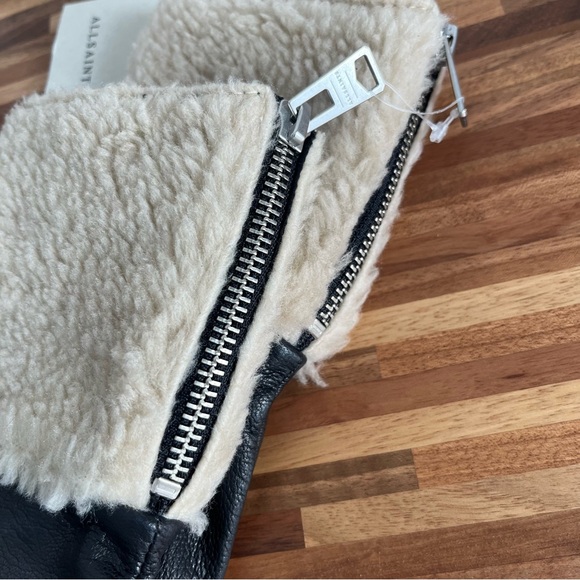 AllSaints Shearling Black Leather Gloves with Ecru Shearling cuff Zipper details - Picture 6 of 13